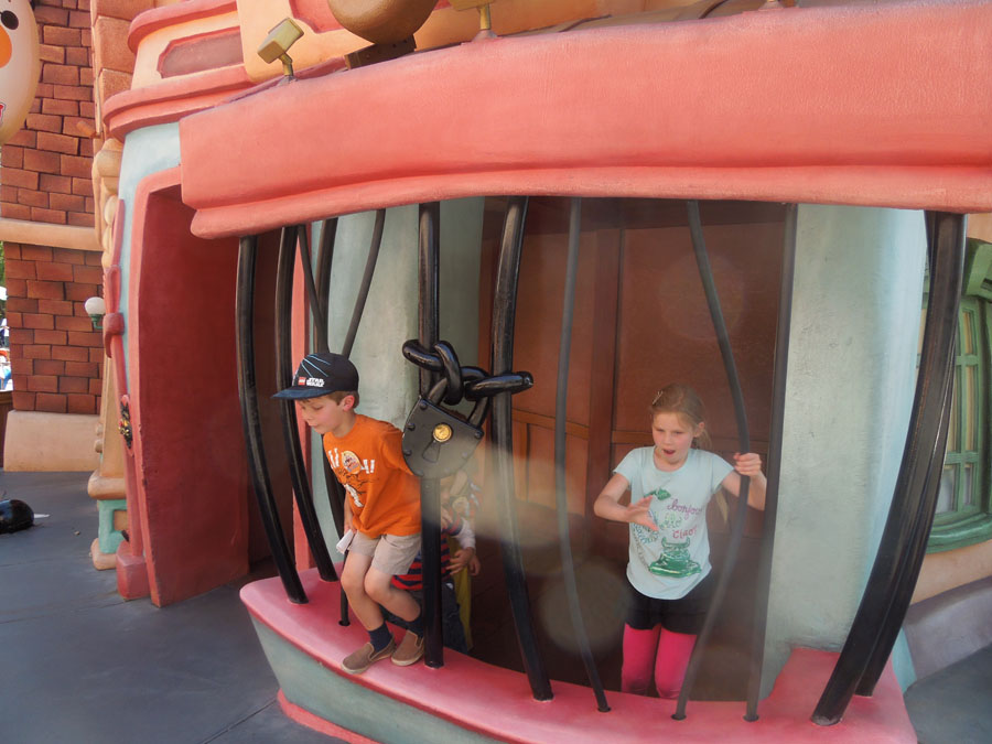 Disneyland Mickey's Toon Town Plaza